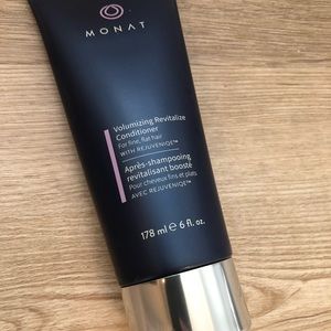 MONAT VOLUMIZING conditioner